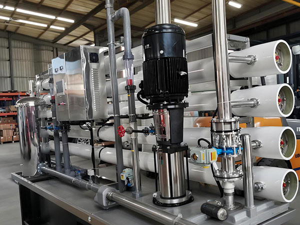 鍋爐反滲透水處理設備：提升鍋爐效能的關鍵裝備